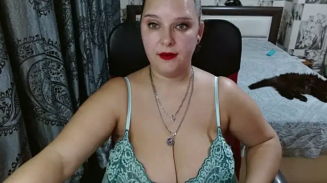 Boolochka online show from December 16, 2025, 8:24 pm