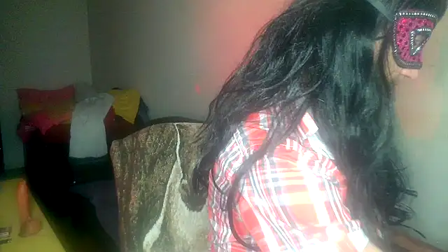 Python43 online show from February 10, 2025, 7:17 pm