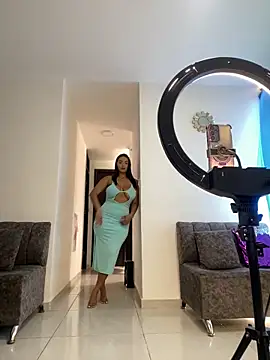 Snapshot of Shantal_Lovee chatting on November 20, 2025, 6:30 pm Shantal Lovee online show from November 20, 2025, 6:30 pm