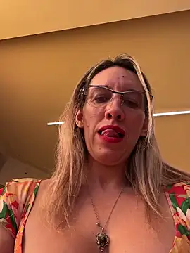 Gatitacarlita online show from January 20, 2025, 1:42 pm