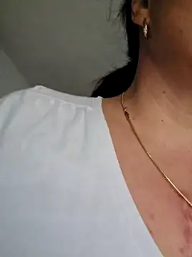 IsabelleCraft online show from February 20, 2026, 11:23 am