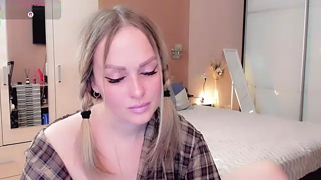 Libby Nora online show from April 8, 2026, 9:55 am