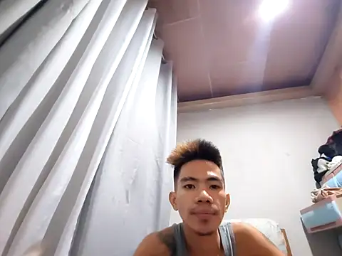 MrGOLDENBOY online show from July 11, 2026, 4:07 pm