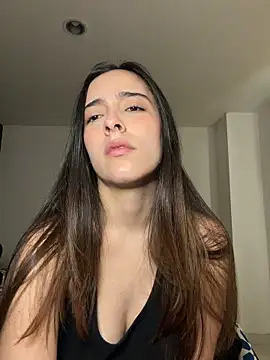 swrennn19 online show from November 8, 2025, 3:26 pm