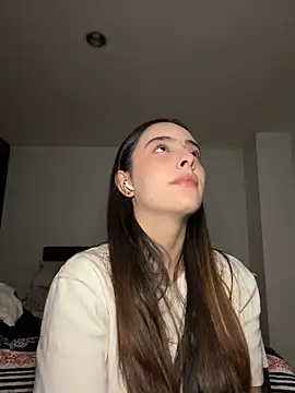 swrennn19 online show from January 7, 2026, 10:59 pm