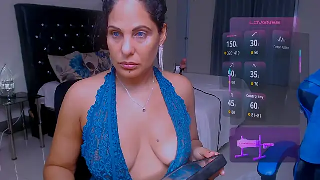 Red-Diamond online show from September 27, 2025, 1:34 am