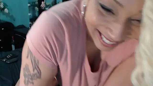 msbaddiebabe101 online show from January 18, 2025, 3:31 am