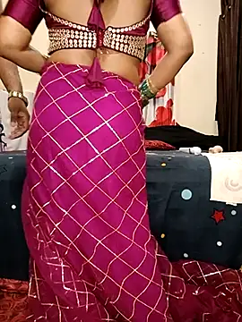 Snapshot of INDIANDESIMATURE chatting on February 15, 2025, 11:36 pm INDIANDESIMATURE online show from February 15, 2025, 11:36 pm