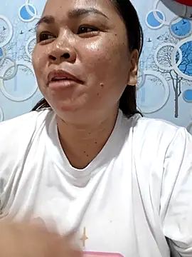 XXLorie 02 online show from March 1, 2026, 11:27 pm