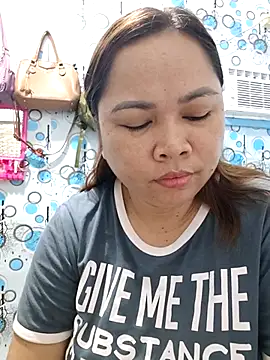 XXLorie 02 online show from May 21, 2026, 10:29 pm