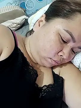 Snapshot of XXLorie_02 chatting on September 12, 2025, 11:59 pm XXLorie 02 online show from September 12, 2025, 11:59 pm