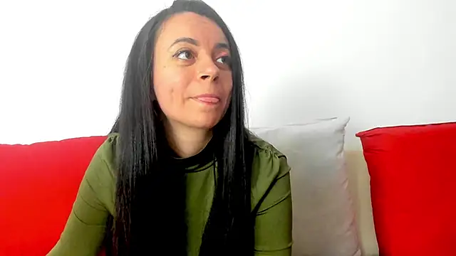 Snapshot of cute_angel95 chatting on April 13, 2026, 10:25 pm cute angel95 online show from April 13, 2026, 10:25 pm