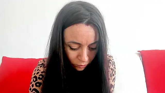 Snapshot of cute_angel95 chatting on March 6, 2026, 9:48 am cute angel95 online show from March 6, 2026, 9:48 am