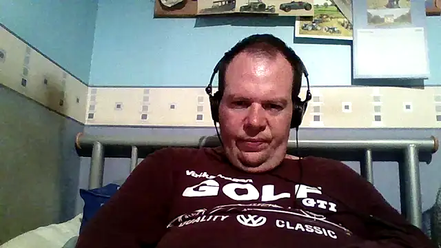 thickdick12331 online show from November 24, 2025, 10:10 pm