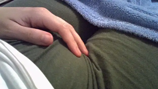 perescam online show from April 1, 2026, 1:51 am