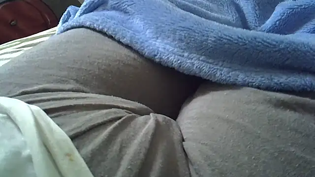 perescam online show from May 4, 2026, 5:27 pm