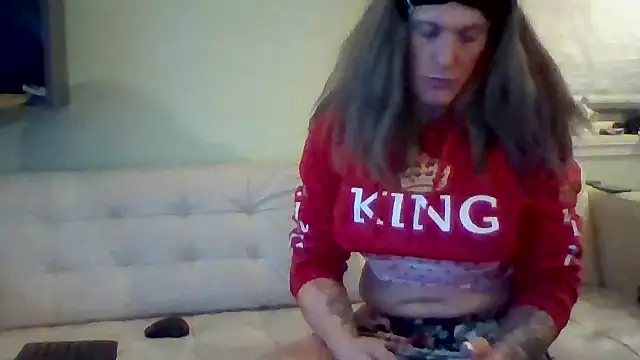 SassyAmanda87 online show from January 14, 2026, 4:32 pm