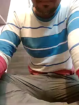 Snapshot of HotBoyOm chatting on December 26, 2024, 12:14 am HotBoyOm online show from December 26, 2024, 12:14 am