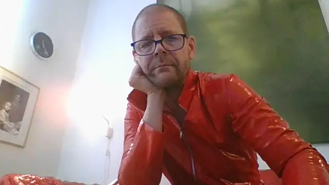 Snapshot of fetishkraut chatting on February 8, 2026, 10:24 am fetishkraut online show from February 8, 2026, 10:24 am