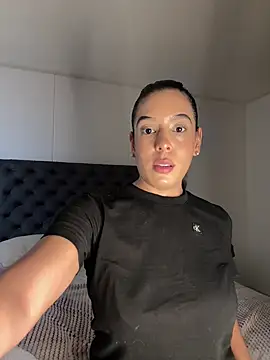 kamivolkano online show from March 18, 2025, 10:15 pm