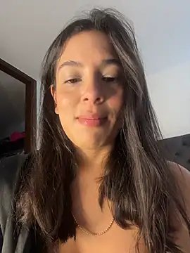 kamivolkano online show from November 16, 2025, 6:12 pm