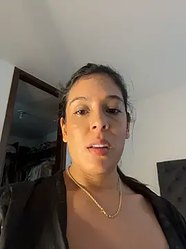 Snapshot of kamivolkano chatting on February 11, 2026, 5:46 pm kamivolkano online show from February 11, 2026, 5:46 pm