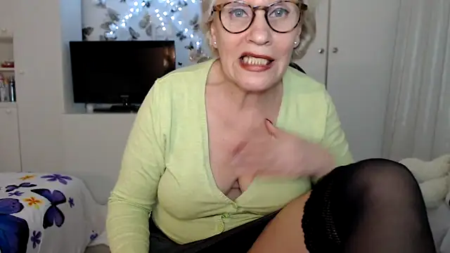 Ghertrude52 online show from March 8, 2025, 7:16 am