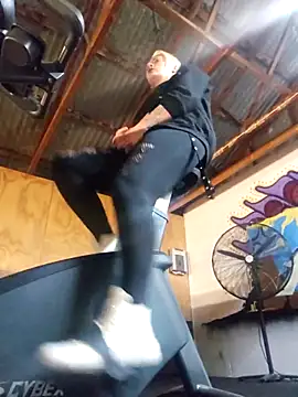 PinkTheHawk online show from November 23, 2025, 9:47 pm