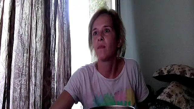 Snapshot of SexxyLety chatting on June 27, 2026, 12:22 pm SexxyLety online show from June 27, 2026, 12:22 pm