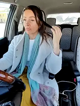 Snapshot of EvaXOAir chatting on March 22, 2025, 6:00 am EvaXOAir online show from March 22, 2025, 6:00 am