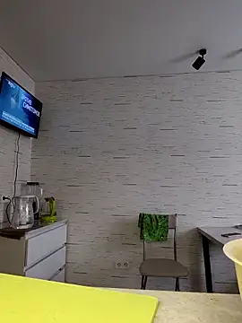 Snapshot of EvaXOAir chatting on September 28, 2025, 5:03 am EvaXOAir online show from September 28, 2025, 5:03 am