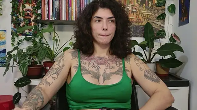 TaliMajesty online show from May 14, 2026, 9:56 pm