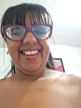 Snapshot of ZaidaWet chatting on March 17, 2025, 2:45 pm ZaidaWet online show from March 17, 2025, 2:45 pm