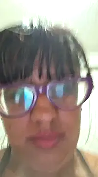 Snapshot of ZaidaWet chatting on March 12, 2025, 6:11 pm ZaidaWet online show from March 12, 2025, 6:11 pm