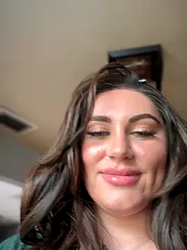 lovely beast online show from December 16, 2025, 6:12 pm