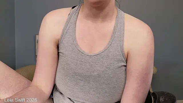 LeiaSwift online show from April 14, 2026, 11:59 am