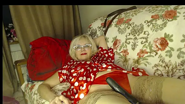 larawet online show from January 3, 2025, 9:15 pm