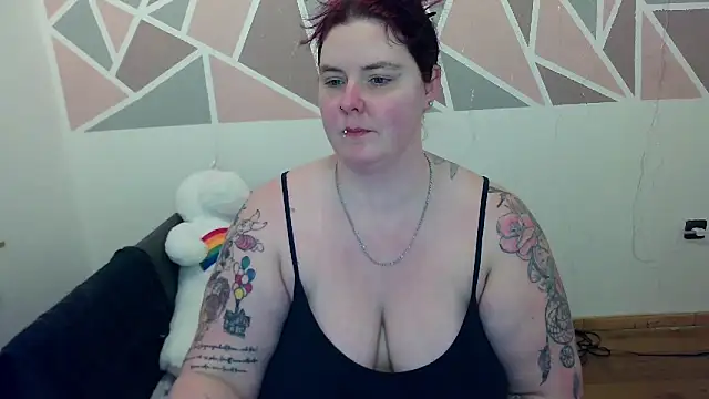 JoyceKyra91 online show from February 13, 2025, 4:50 pm