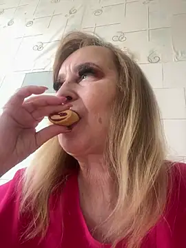 Irina2909xh online show from February 16, 2026, 11:20 am