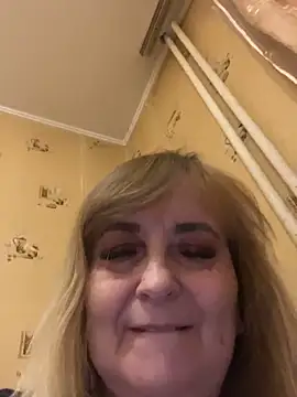 Snapshot of Irina2909@xh chatting on March 21, 2026, 12:12 am Irina2909xh online show from March 21, 2026, 12:12 am