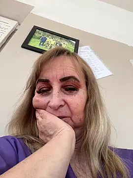 Irina2909xh online show from February 2, 2026, 11:53 am