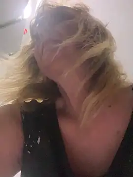 Snapshot of Irina2909@xh chatting on March 8, 2026, 6:22 pm Irina2909xh online show from March 8, 2026, 6:22 pm