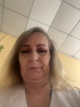 Snapshot of Irina2909@xh chatting on September 24, 2025, 6:53 am Irina2909xh online show from September 24, 2025, 6:53 am