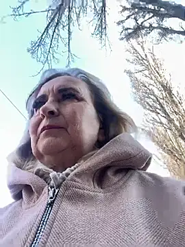 Snapshot of Irina2909@xh chatting on March 31, 2026, 12:29 pm Irina2909xh online show from March 31, 2026, 12:29 pm