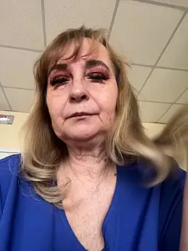 Snapshot of Irina2909@xh chatting on March 23, 2026, 9:31 am Irina2909xh online show from March 23, 2026, 9:31 am