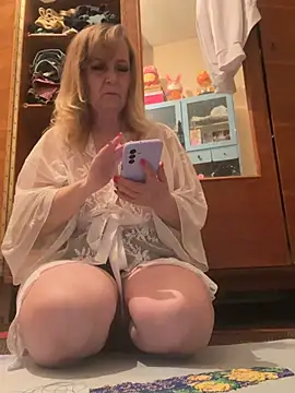 Irina2909xh online show from May 23, 2026, 9:14 pm