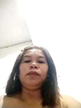 sweetvanna online show from April 28, 2026, 8:24 pm
