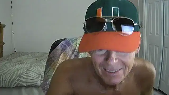 nakeedcowboi65 online show from September 9, 2025, 9:19 am