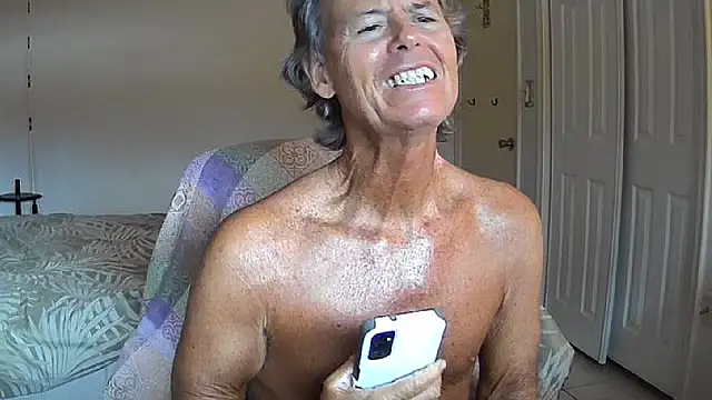nakeedcowboi65 online show from May 13, 2026, 8:27 pm
