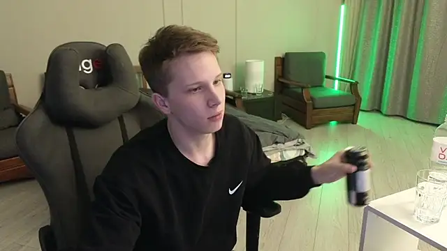 arlekincrop online show from February 27, 2025, 3:37 pm